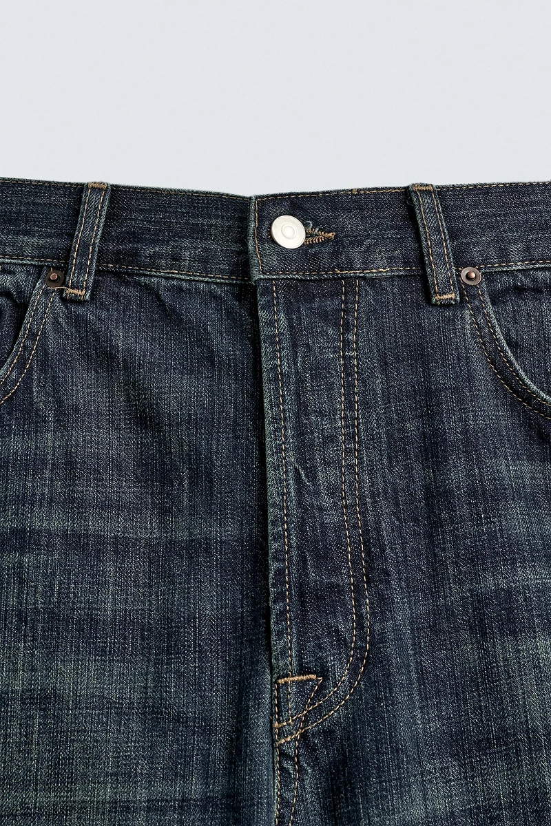 WIDE FLARE FIT JEANS
