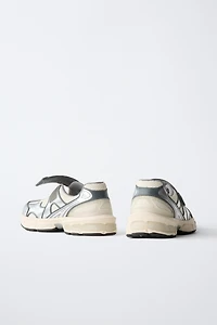 OPEN SNEAKERS