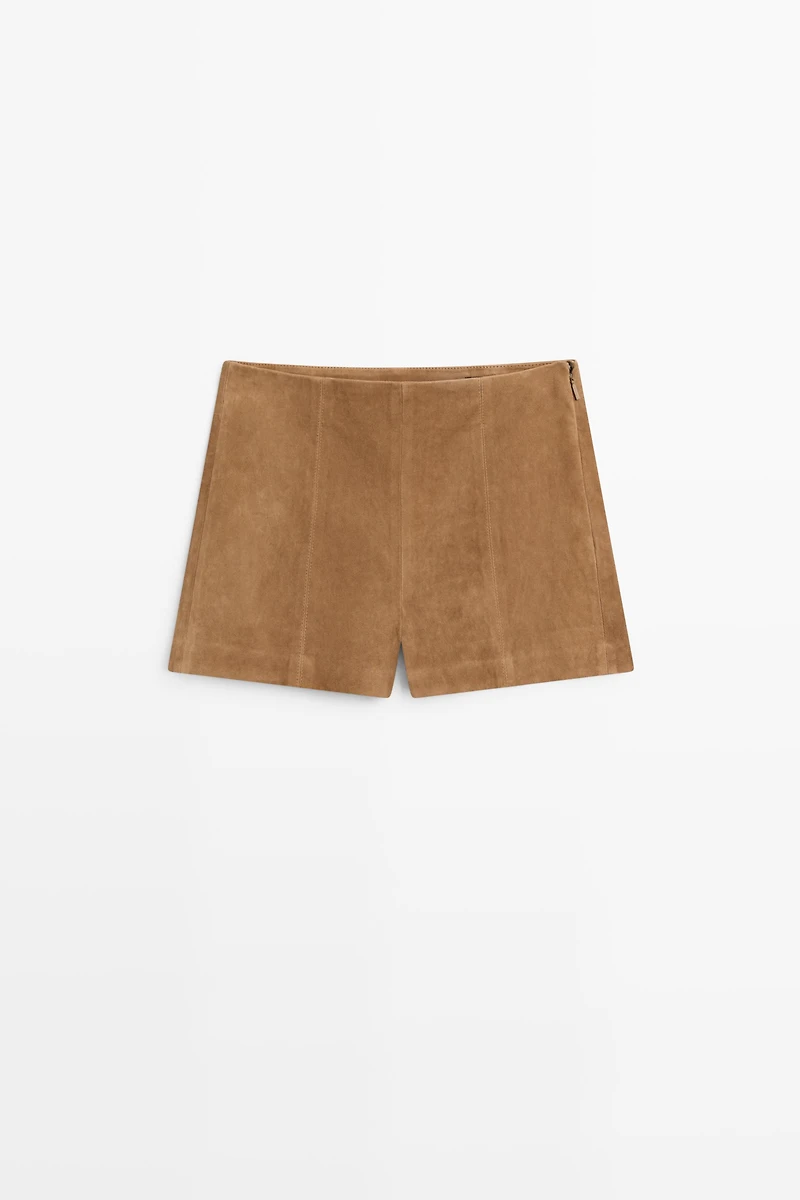 Suede leather shorts with seam details