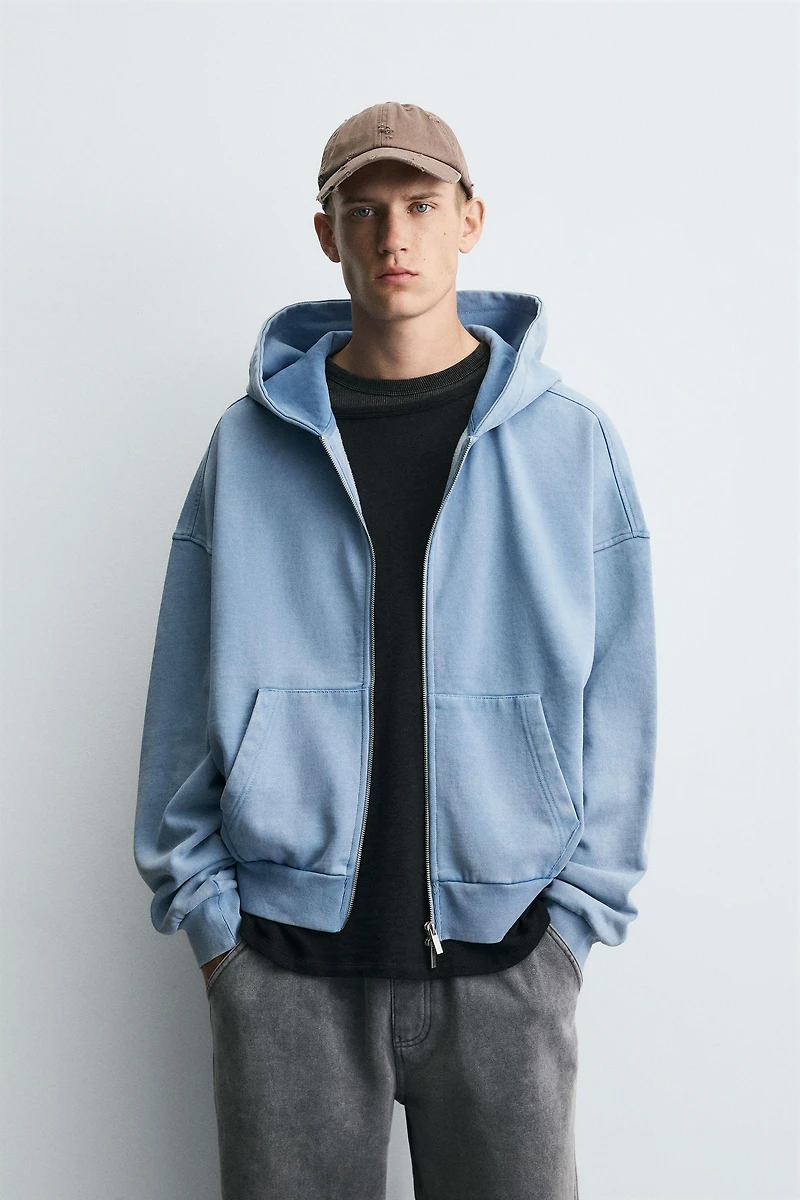 SWEAT DÉLAVÉ ZIPPÉ À CAPUCHE