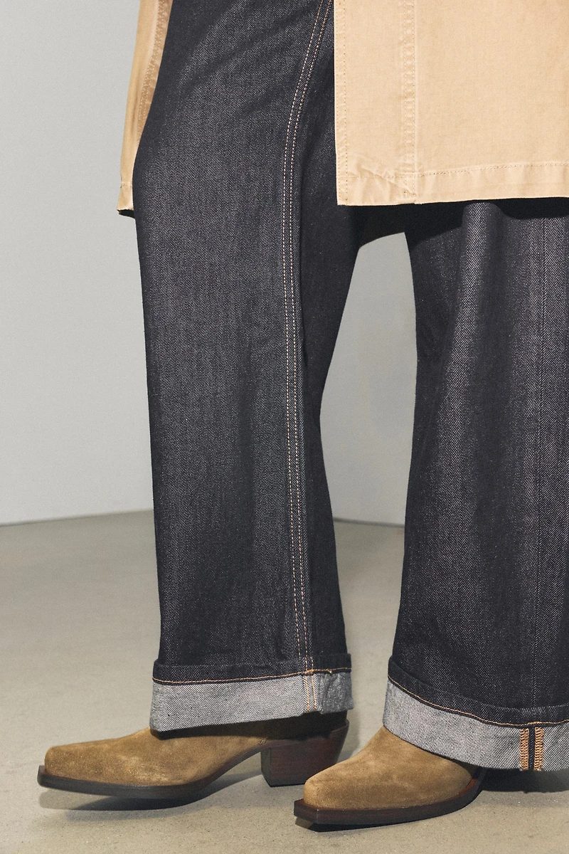 BOTTINES COW-BOY EN DAIM