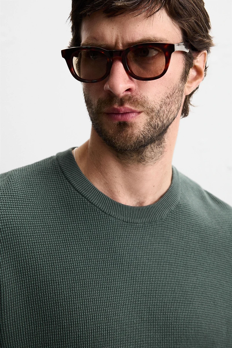 REGULAR FIT TEXTURED SWEATER