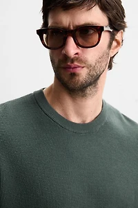 REGULAR FIT TEXTURED SWEATER