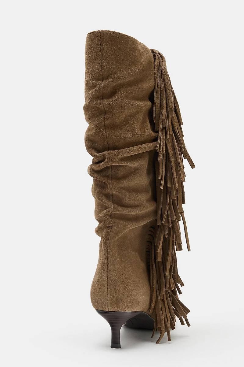 FRINGED SUEDE BOOTS
