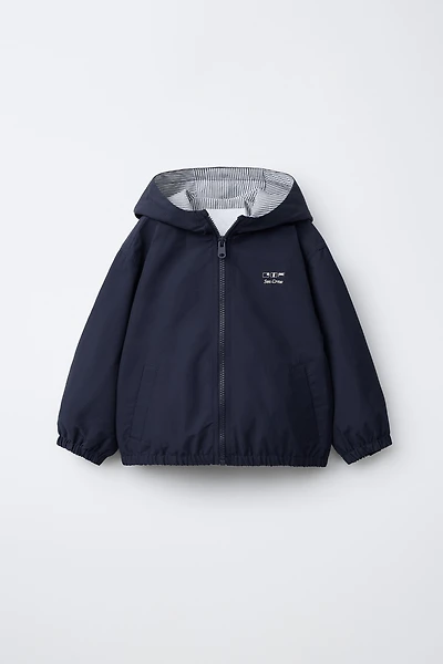 LIGHTWEIGHT HOODED JACKET
