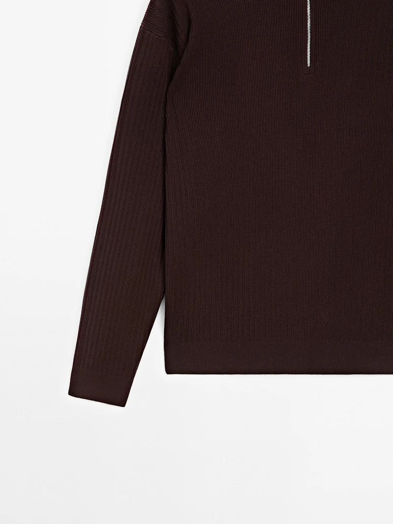 Mock neck knit sweater