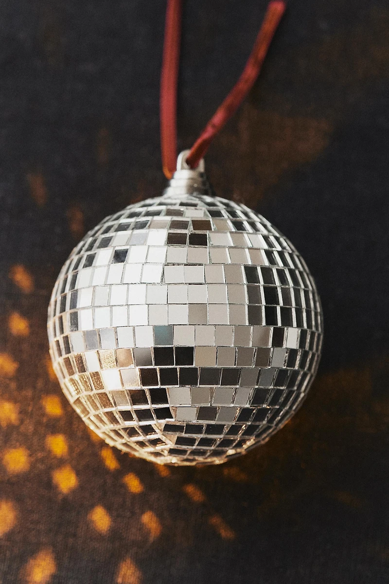 CHRISTMAS DISCO BALL DECORATION