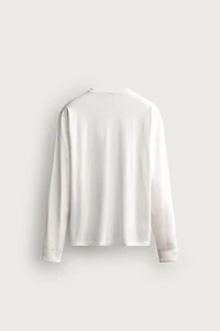 T-SHIRT LÉGER À MANCHES LONGUES
