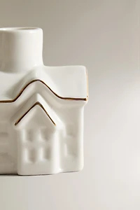 CERAMIC CHRISTMAS HOUSE TEALIGHT HOLDER