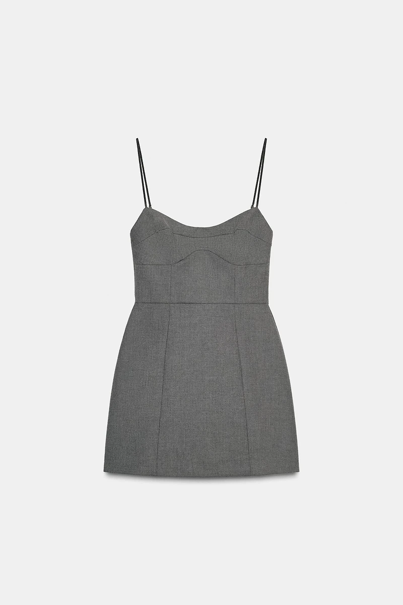 ROBE COURTE À BRETELLES