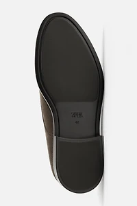 CHAUSSURES EN CUIR CHIC