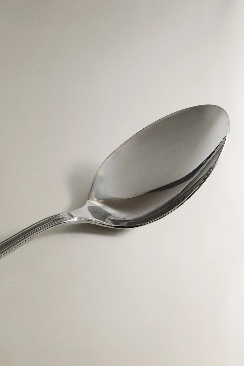 SHINY STEEL SERVING SPOON