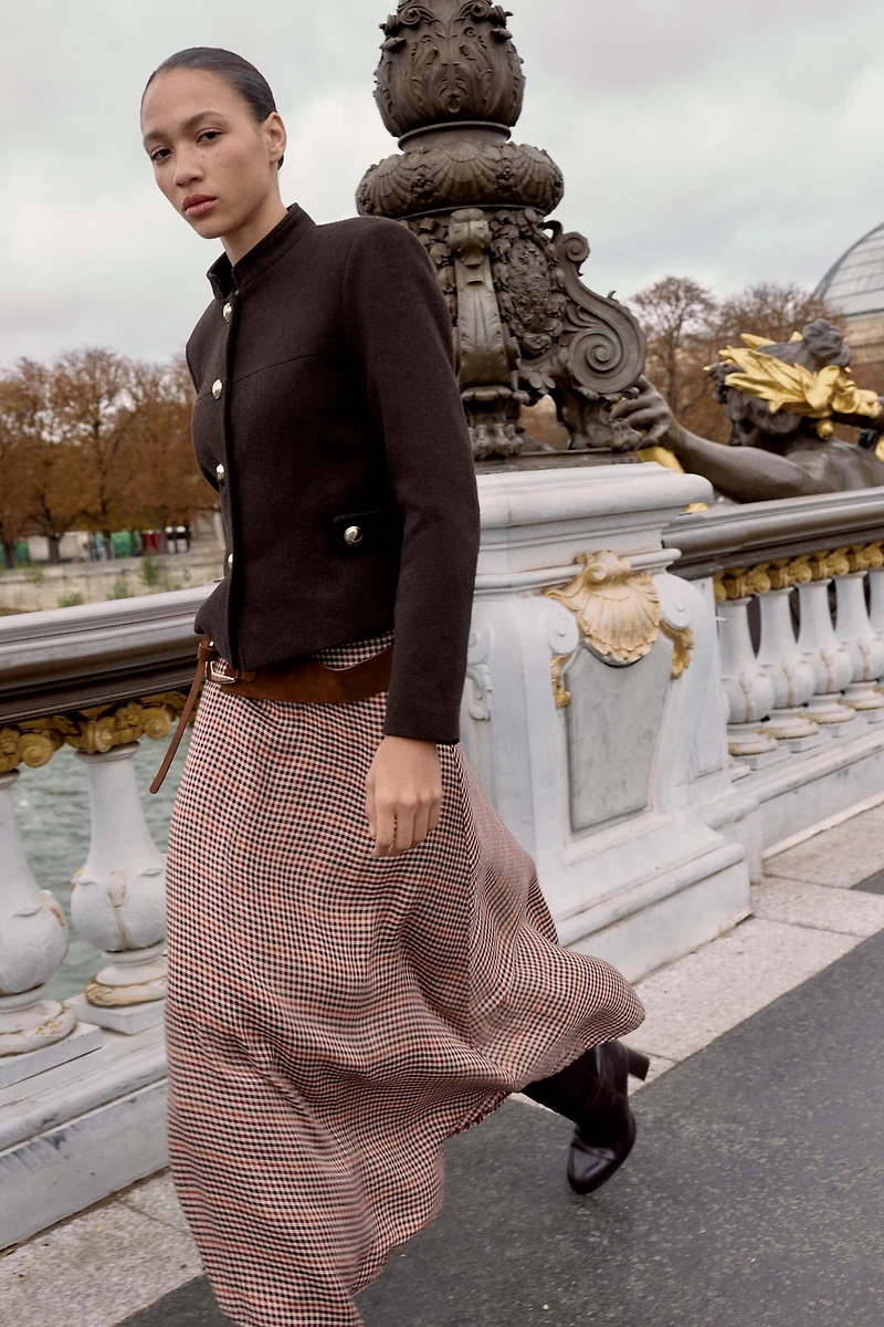 VESTE EN LAINE À COL MONTANT