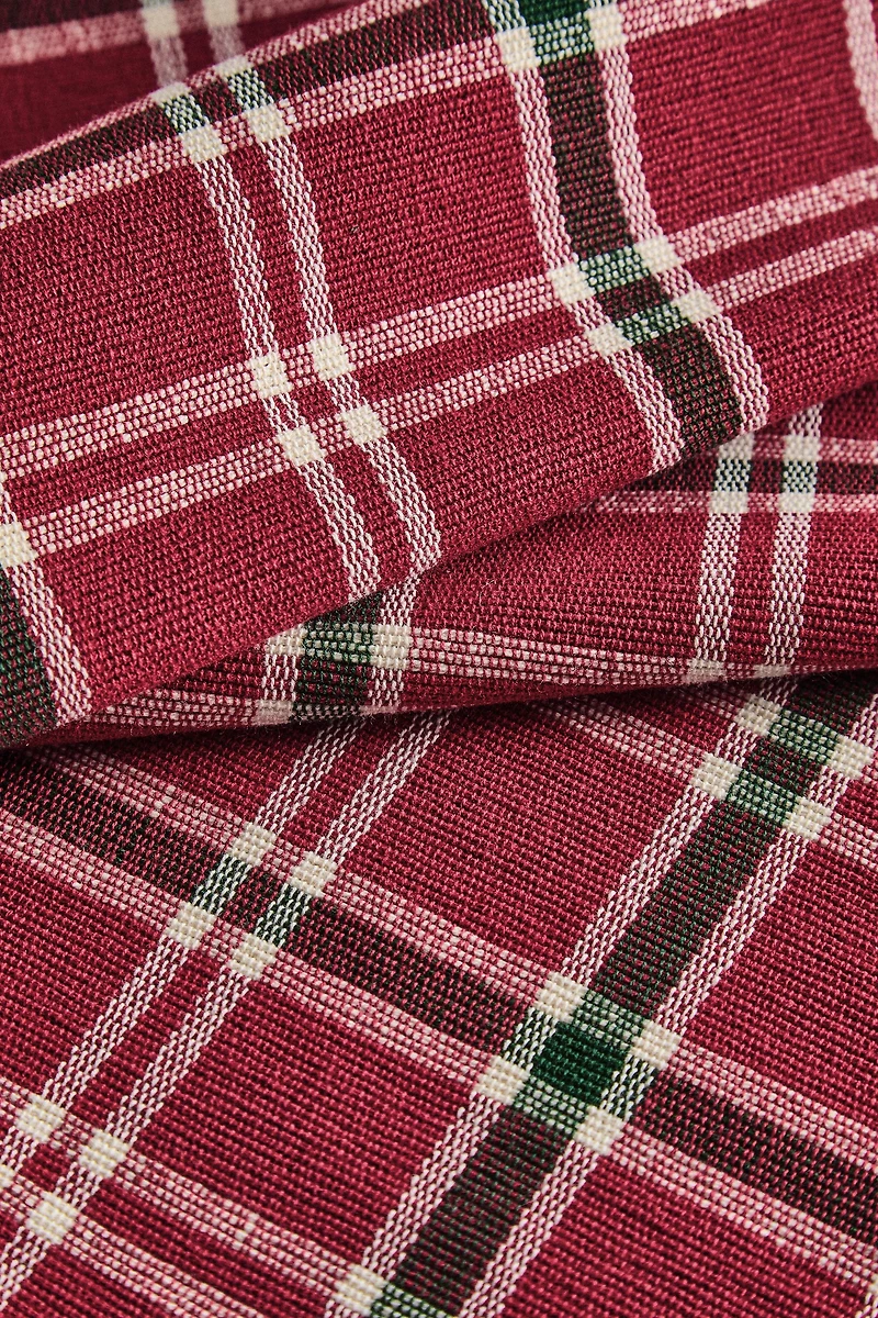CHRISTMAS CHECK TABLE RUNNER