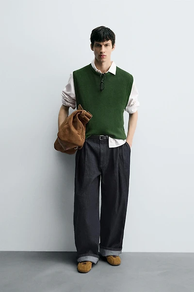 VISCOSE BLEND KNIT VEST