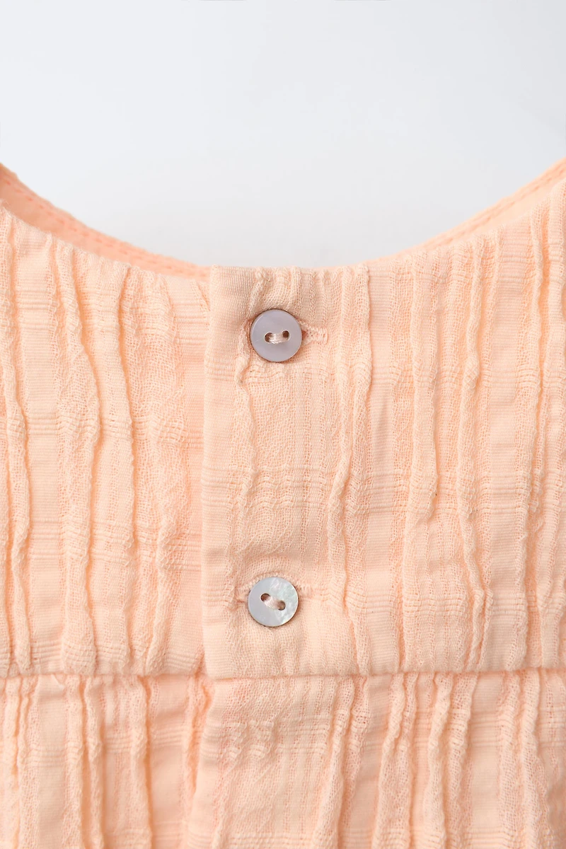 TEXTURED BLOUSE AND BOTTOMS SET