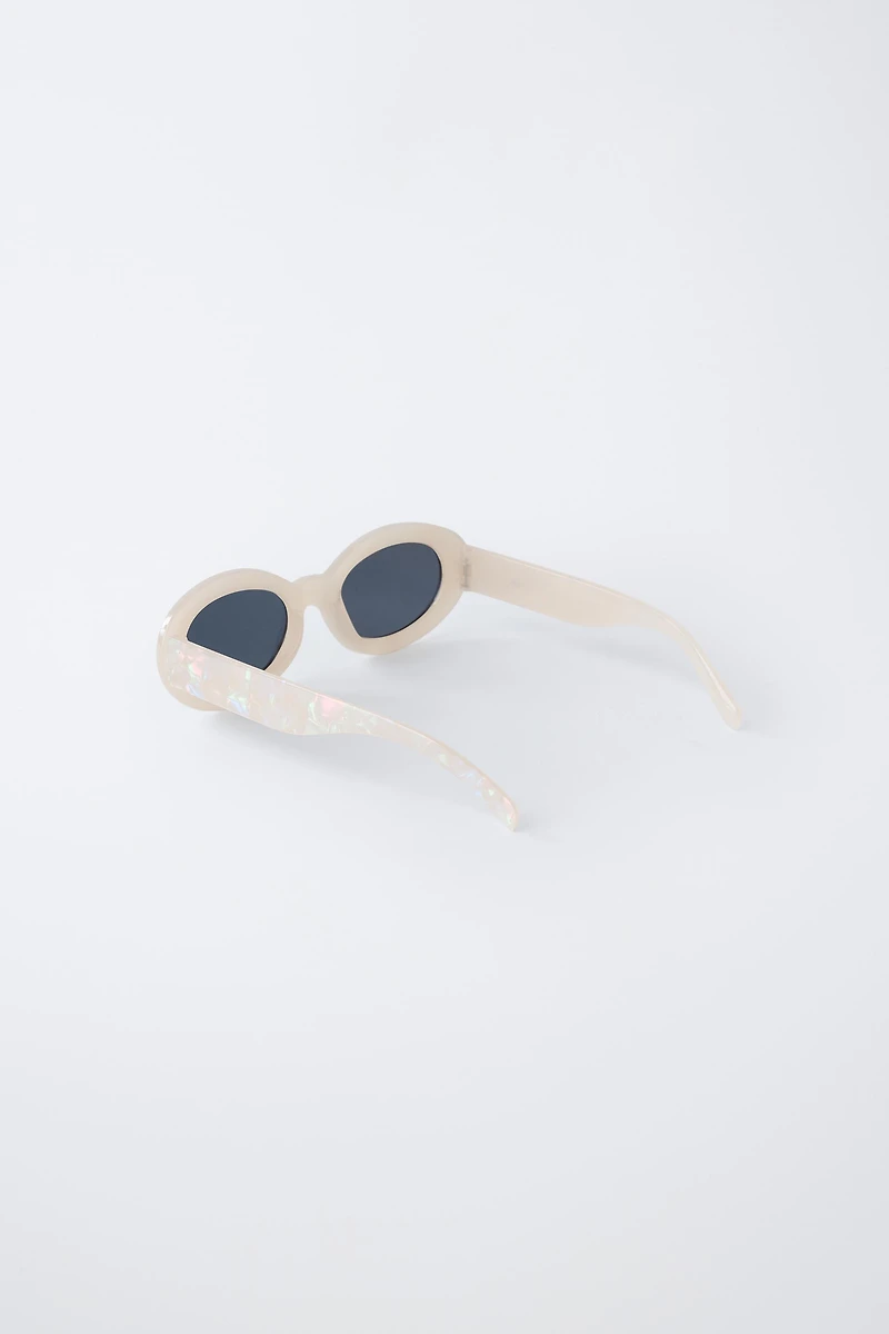 MARBLED OVAL PLASTIC SUNGLASSES