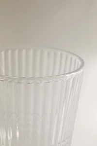 VERRE À PIED RELIEF