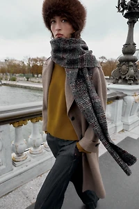 FOULARD À CARREAUX AVEC LAINE