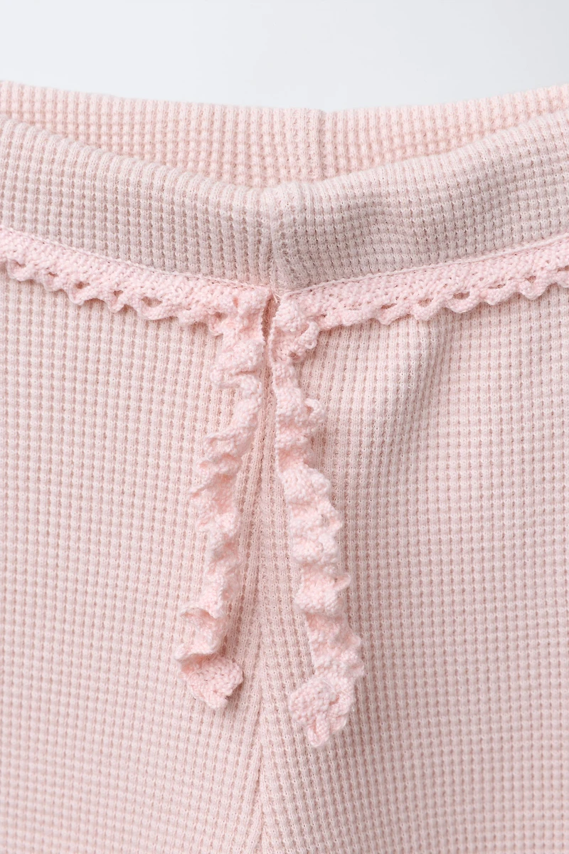 LACE DETAIL WAFFLE LEGGINGS