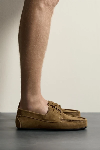 CHAUSSURES BATEAU EN CUIR