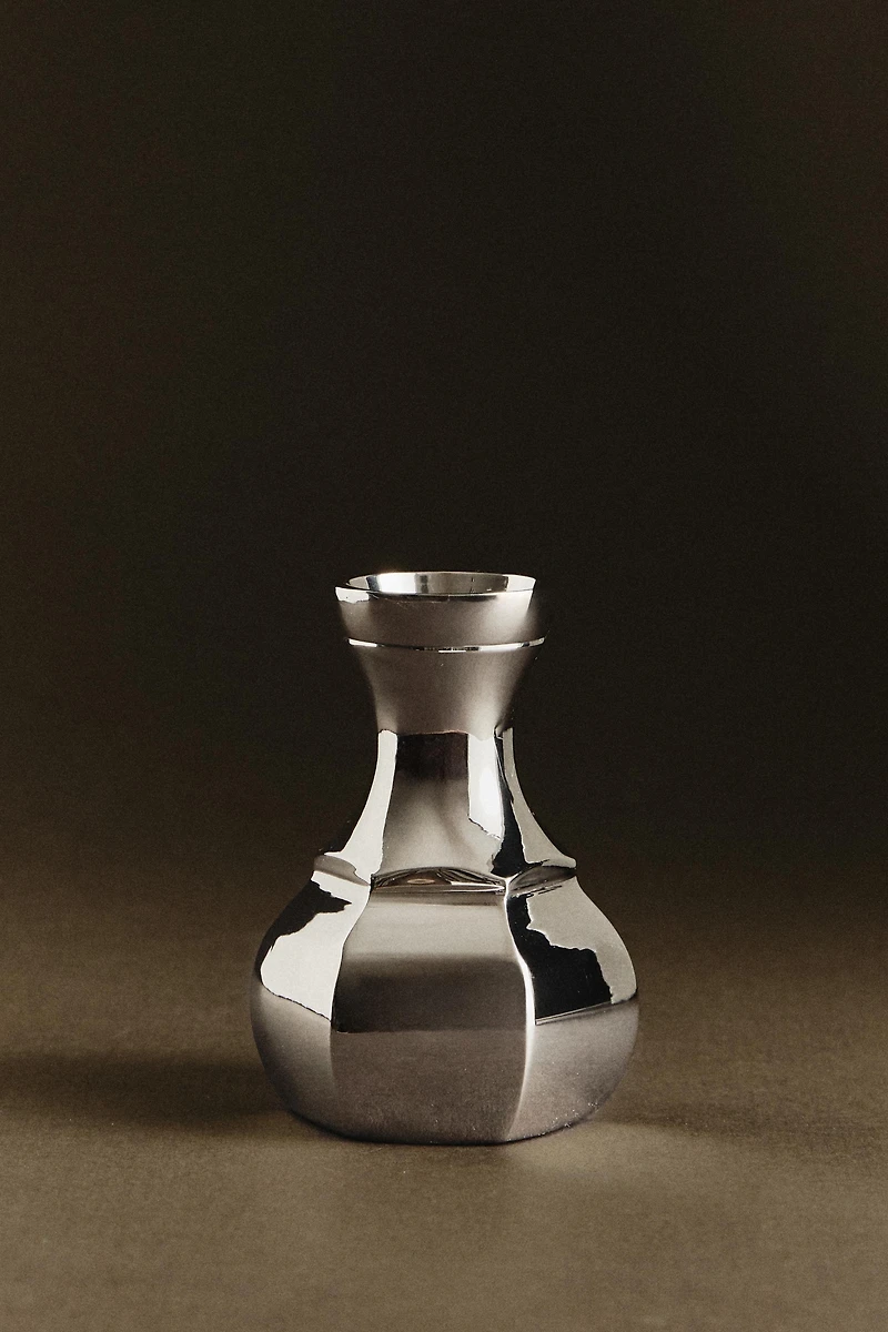 SMALL GEOMETRIC BRASS VASE