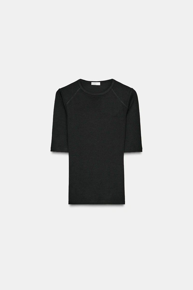 RIBBED T-SHIRT