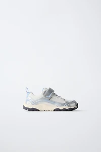 BAREFOOT SNEAKERS