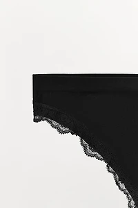 LACE SHEER THONG