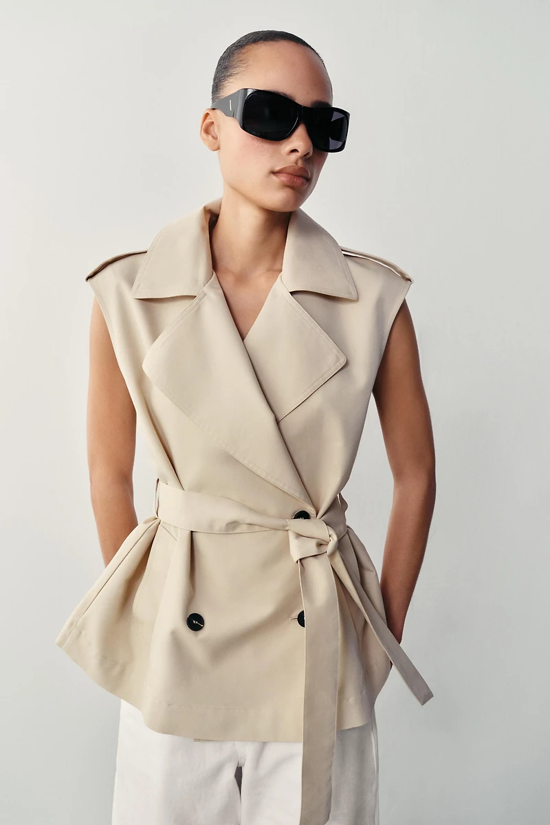 DOUBLE-BREASTED BELTED VEST