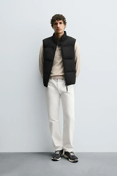 REGULAR FIT PADDED VEST