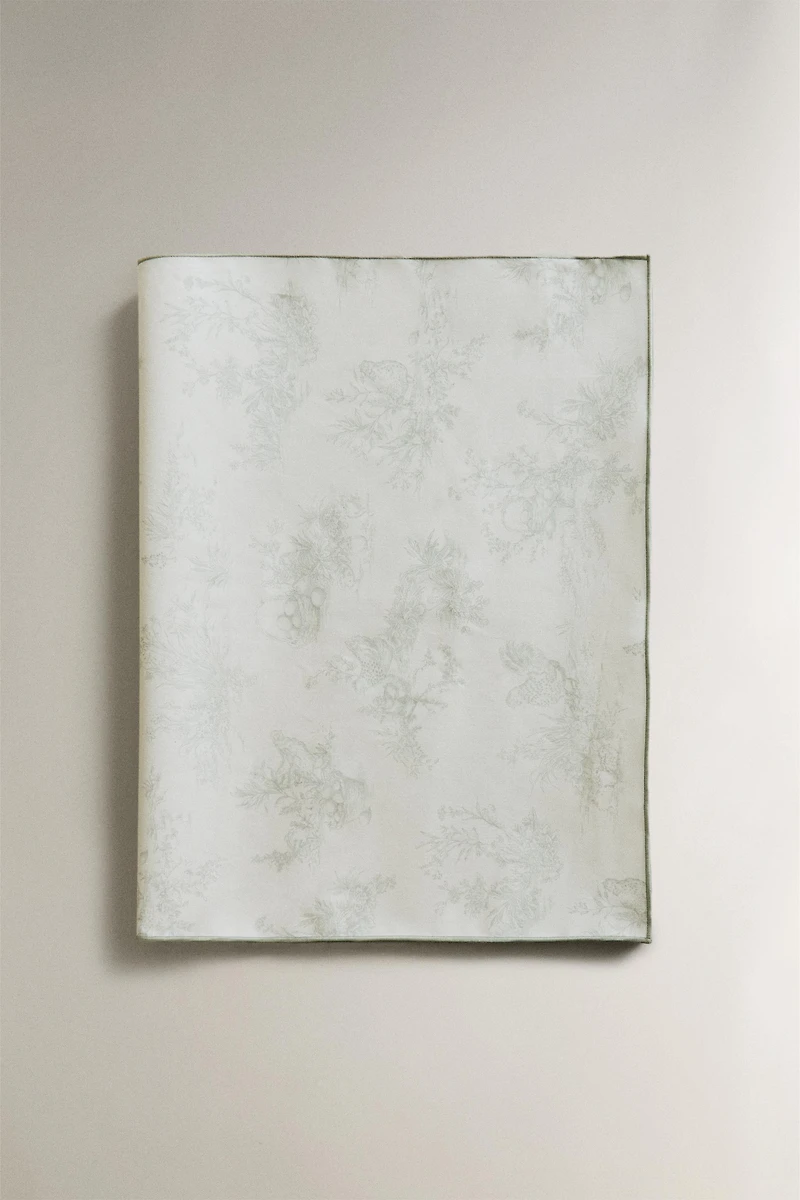 TOILE RESIN TABLE RUNNER