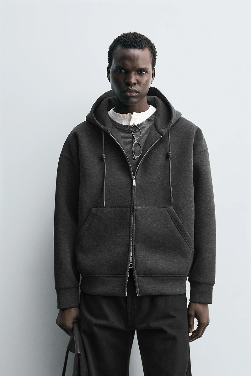 RELAXED FIT TECHNICAL HOODIE
