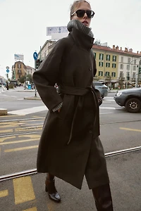 SOFT HIGH-NECK BELTED COAT