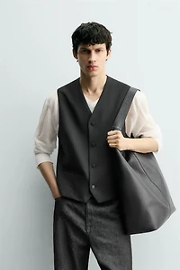 STRUCTURED WOOL VEST