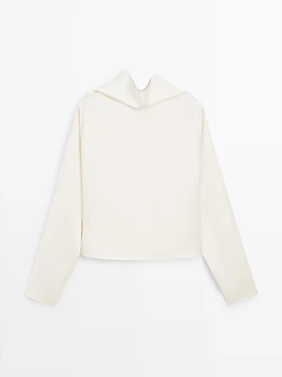 Top fluide à col en V - STUDIO