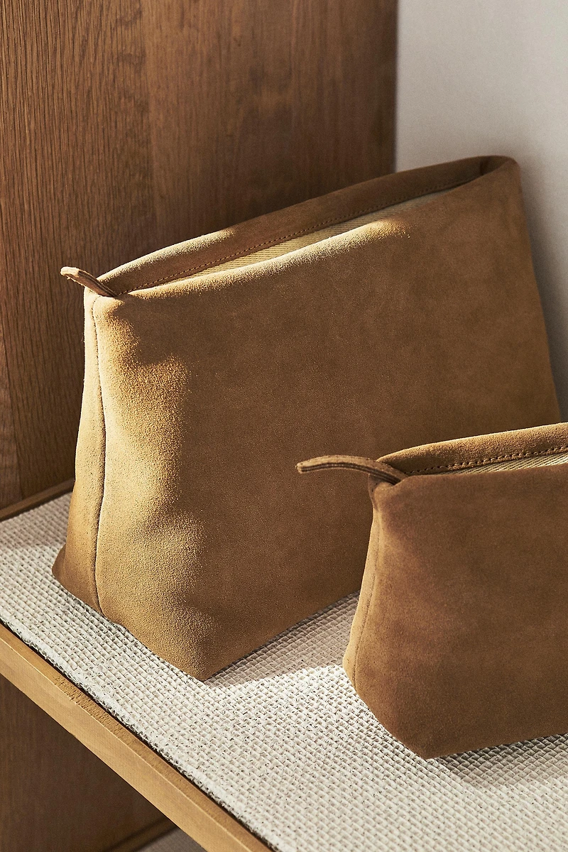 MEDIUM SPLIT SUEDE MAKEUP BAG