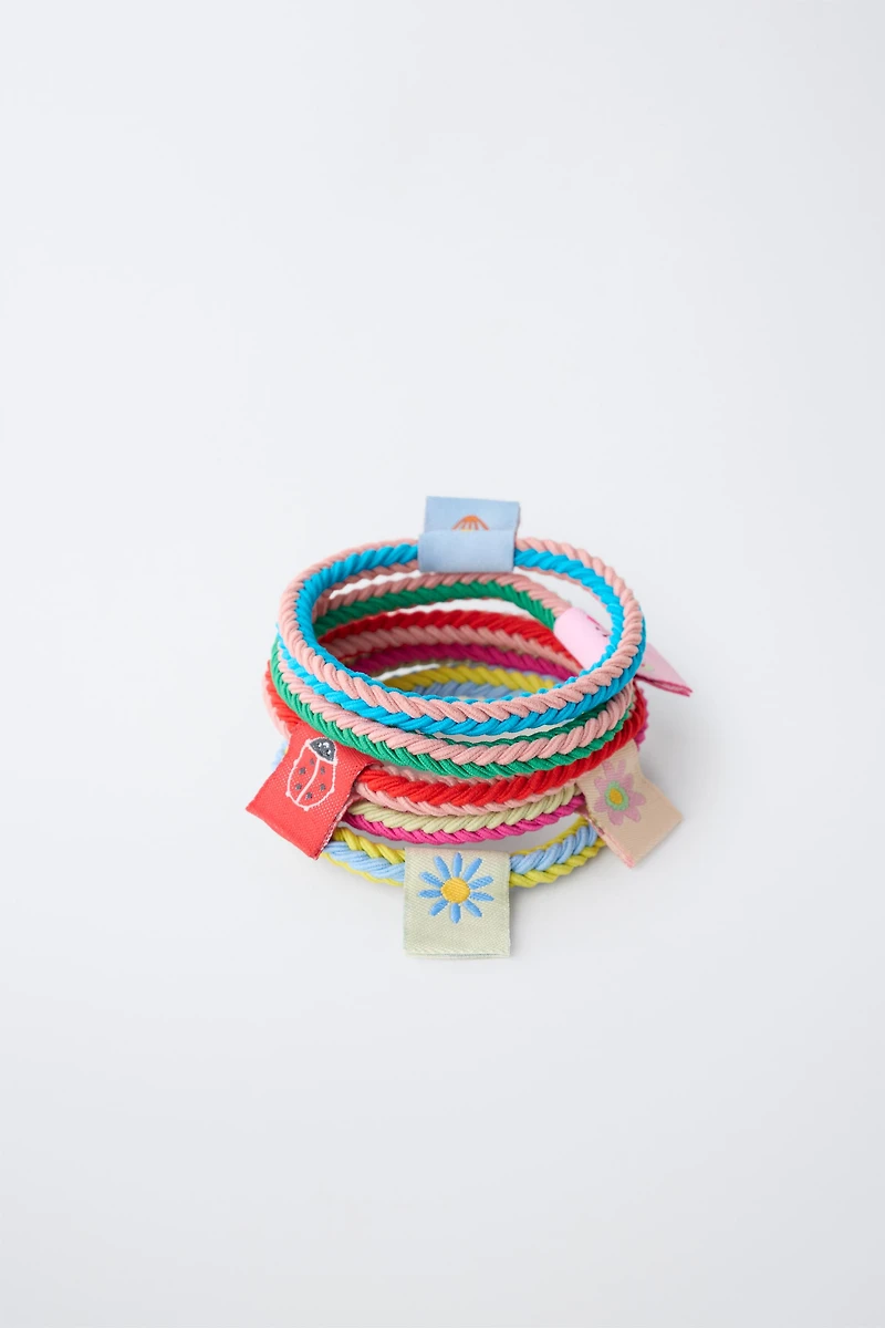 FIVE-PACK OF FLORAL STAMP SCRUNCHIES