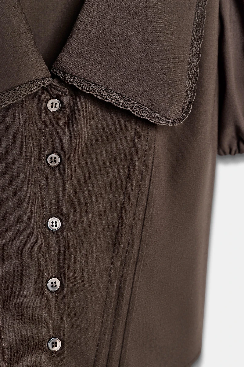 PETER PAN COLLAR PUFF SLEEVE TOP