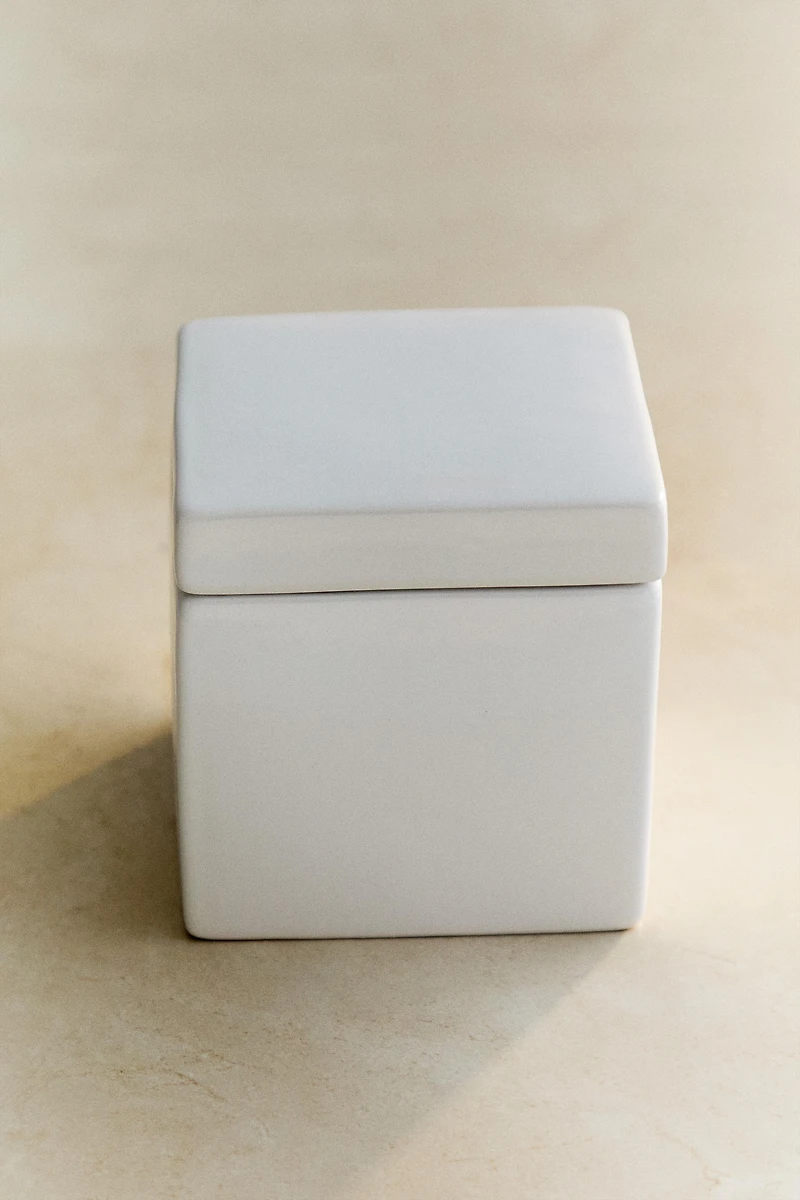 WHITE EARTHENWARE BATHROOM ORGANIZER JAR