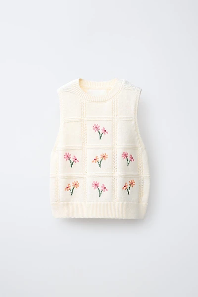EMBROIDERED KNIT VEST