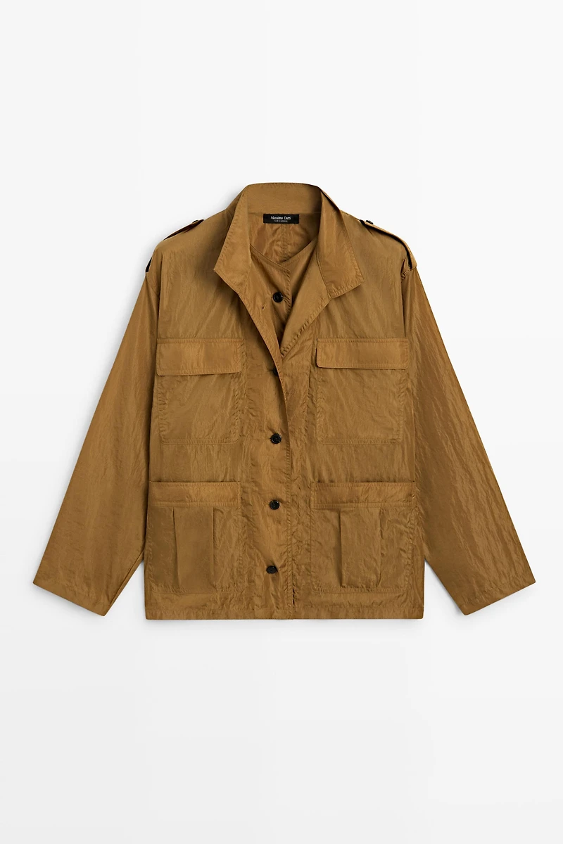 Technical overshirt with pocket details