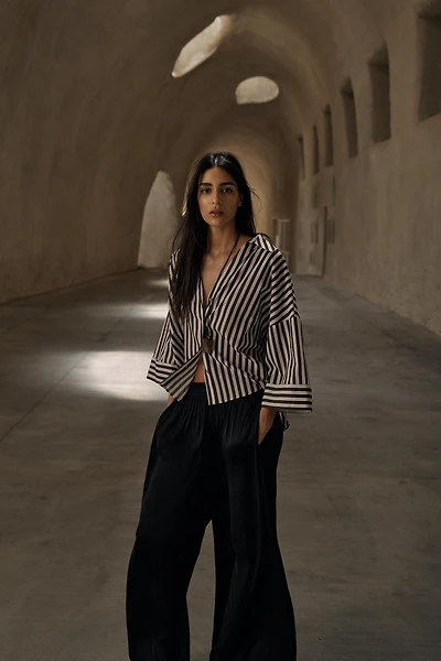 WIDE SLEEVE LINEN SHIRT