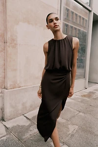 RUCHED WAIST MIDI DRESS