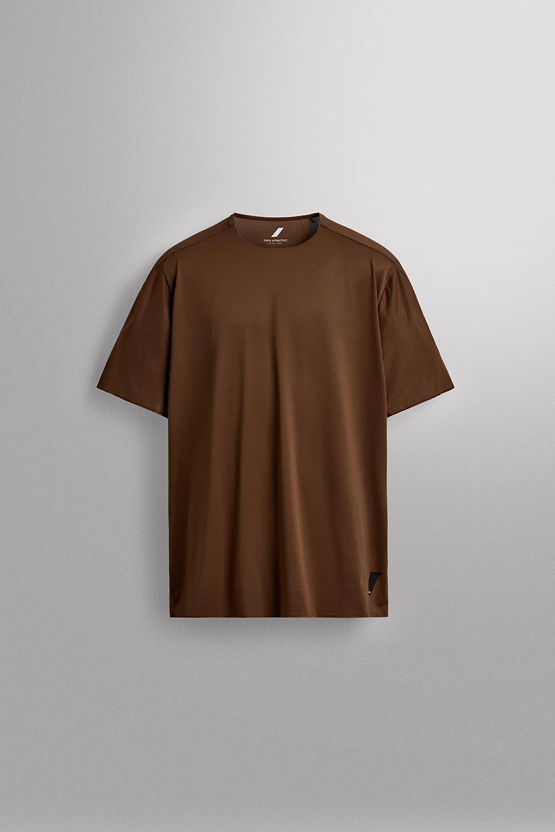 COLOR BLOCK TECHNICAL T-SHIRT