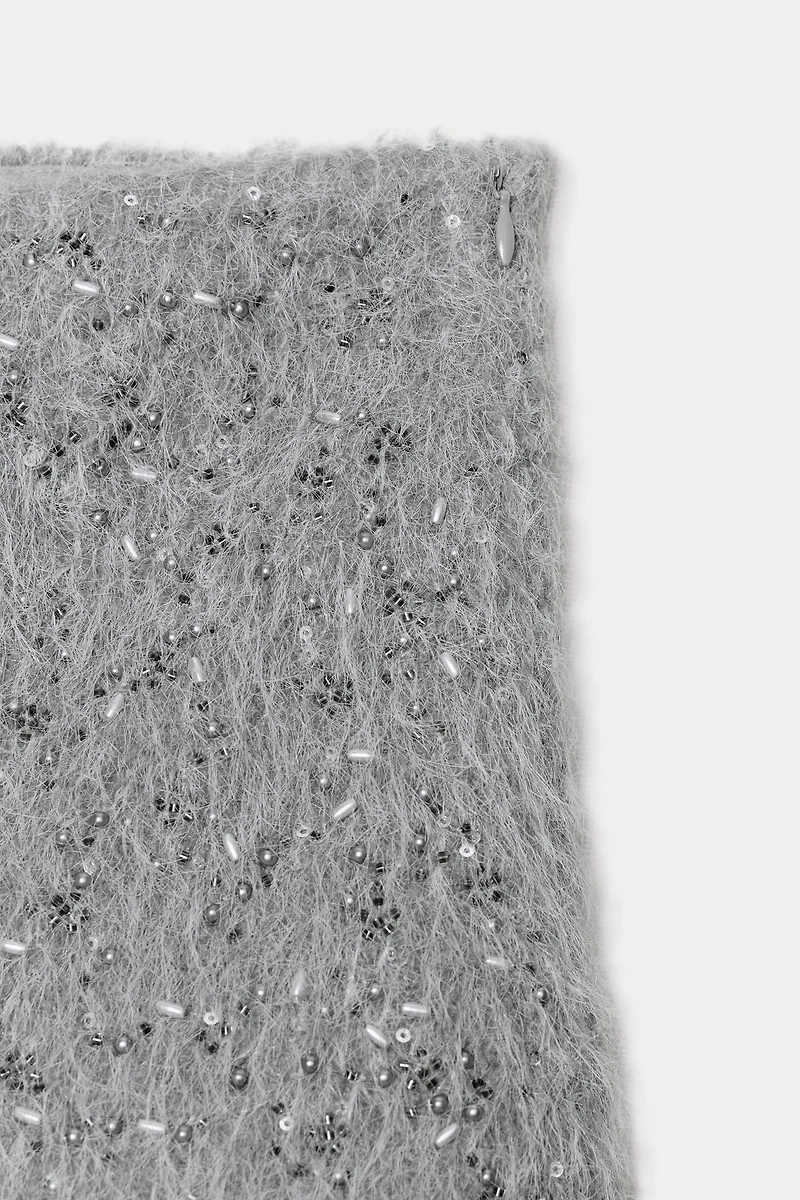 MINI FAUX FUR BEAD SHORTS