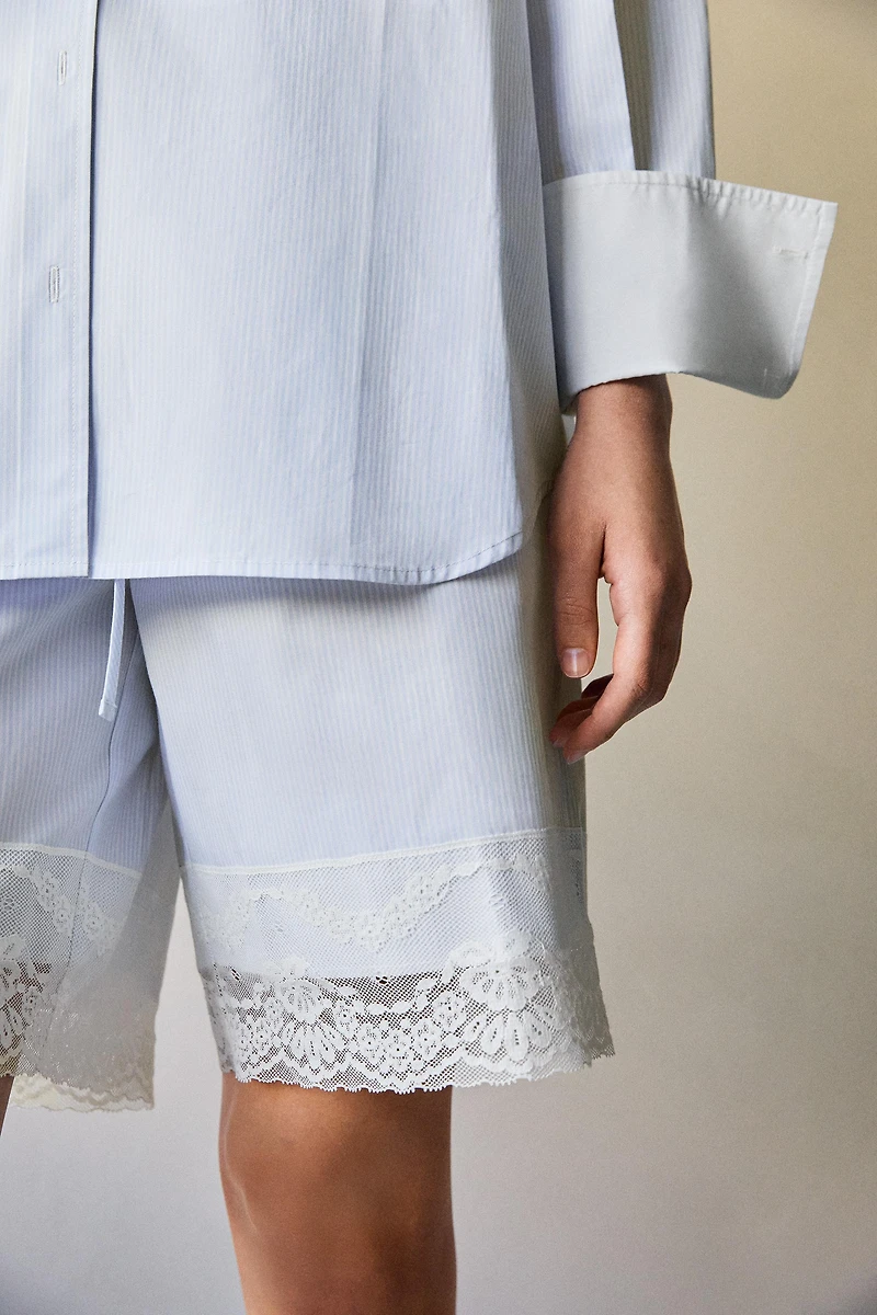 STRIPED LACE-TRIMMED SHORTS