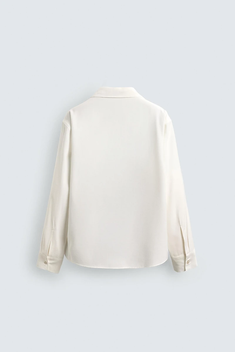 CHEMISE FLUIDE COUPE DÉCONTRACTÉE