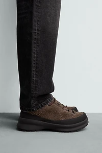 LEATHER TREK SNEAKERS