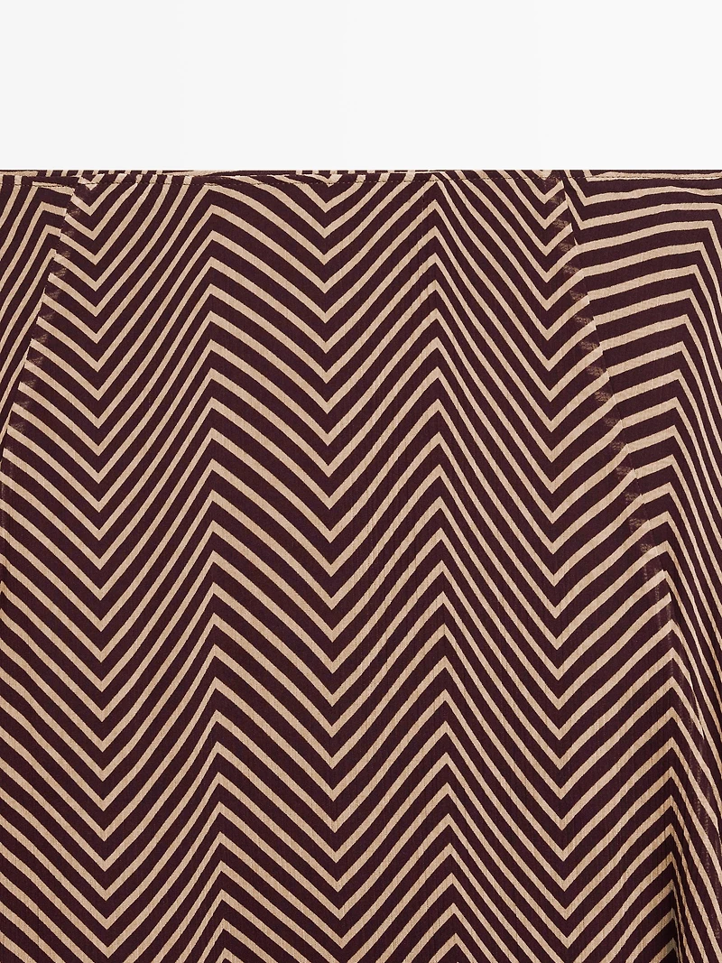 Geometric print flared midi skirt